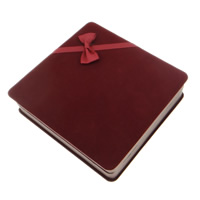 Velveteen Ogrlica Box, Trg, koralj crveni, 165x175x46mm, Prodano By PC