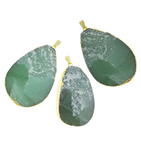 quartz vert Pendentif, avec laiton caution, larme, Placage de couleur d'or, 28x54x13mm-32x58x13mm, Trou:Environ 2x6mm, 10PC/lot, Vendu par lot