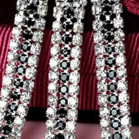 Cadena Garra de Latón con Diamantes de Imitación, metal, chapado en color de plata, 2-tono, libre de níquel, plomo & cadmio, 3mm, 20patiospatio/Grupo, Vendido por Grupo