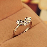 Zinc Alloy Finger Ring Heart platinum color plated with rhinestone nickel lead & cadmium free US Ring Sold By Lot
