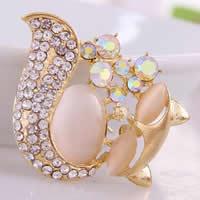 Cats Eye Brooch Zinc Alloy with Cats Eye gold color plated with rhinestone nickel lead & cadmium free Sold By Bag