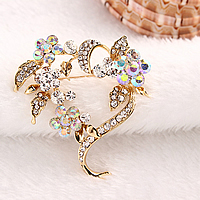 Zinc Alloy Brooch Heart gold color plated with rhinestone nickel lead & cadmium free Sold By Lot