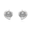 Arete de perla de cristal Swarovski, aleación de zinc, con Perlas de cristal de Swarovski, Corazón, chapado en platina real, gris oscuro, 1.3x1.5cm, Vendido por Par