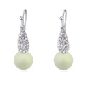 Boucle d'oreille de perle de cristal CRYSTALLIZED™, Perle de CRYSTALLIZED™, avec strass, Rond, Plaqué de platine, vert clair, 1.0x3.3cm, Vendu par paire