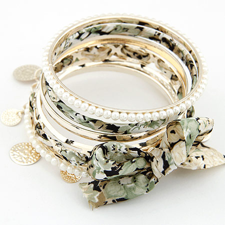 alliage de zinc Jeu de bracelets, avec tissu, Noeud papillon, Placage de couleur d'or, vert, sans plomb et cadmium, 78mm, Diamètre intérieur:Environ 55mm, Longueur:Environ 6.5 pouce, Vendu par fixé