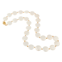 Ожерелье из ракушки Южного моря, южноморская ракушка, с Латунь, Плоская форма, плакированный настоящим золотом, белый, 13-14mm, продается Strand
