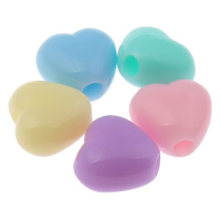 Solid Color Akril gyöngyök, Szív, Candy stílus & egyszínű, kevert színek, 7x7x4mm, Lyuk:Kb 1mm, 2táskák/Lot, Kb 3500PC-k/Bag, Által értékesített Lot