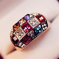 Strasszos Finger Ring, Cink ötvözet, vörös arany szín aranyozott, nikkel, ólom és kadmium mentes, 21.8x24.4mm, Méret:5, Által értékesített PC
