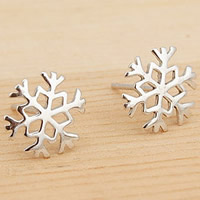 Christmas Earrings, Brass, with plastic earnut, Snowflake, real silver plated, Christmas jewelry, 10mm, Sold By Pair