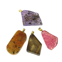 Pingentes de joias de ágata, Mix de ágata, with fiança de ferro, Pepitas, cromado de cor dourada, 22x30x7mm-45x55x9mm, Buraco:Aprox 5x6mm, 10PCs/Bag, vendido por Bag
