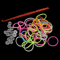 Webstuhl-Bands, Gummi, mit Kunststoff, Angehängte Häkelnadel & mit Clip S, gemischte Farben, 17x1mm, ca. 300PCs/Tasche, verkauft von Tasche
