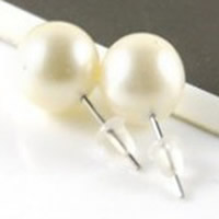 ABS-Kunststoff-Perlen Ohrstecker, mit Kunststoff Ohrmutter, Edelstahl Stecker, rund, 5-10mm, verkauft von Paar