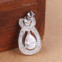 925 Sterling Silver Pendant Teardrop with cubic zirconia Approx 3mm Sold By Lot