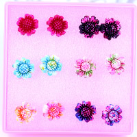 Kunststoff Ohrstecker, mit Gummi Earnut, Blume, gemischte Farben, 10mm, 30BoxenFeld/Menge, 6PaarePärchen/Box, verkauft von Menge