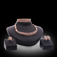 Conjuntos de joyería de aleación de zinc, brazale & anillo de dedo & pendiente & collar, con earnutplástico, acero inoxidable poste del arete y Omega Clip, chapado en color rosa dorada, ajustable & con diamantes de imitación, libre de plomo & cadmio, 15x25mm, 20x25mm, diámetro interior:aproximado 60mm, tamaño:6-9, longitud:aproximado 7 Inch, aproximado 14.5 Inch, Vendido por Set