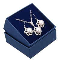 Natural Cultured Freshwater Pearl Jewelry Sets, earring & necklace, 925 Sterling Silver, with Freshwater Pearl, Flower, without box & micro pave cubic zirconia, 15.5x19x10mm, 15.5x19x9.5mm, 32mm, Hole:Approx 2x4mm, Length:Approx 18 Inch, Sold By Set