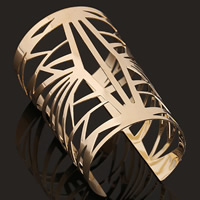 Iron Cuff Bangle gold color plated lead & cadmium free 90mm Inner Approx 60mm Length Approx 7 Inch Sold By PC