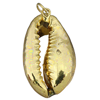 Natural Trumpet Shell Pendants, Brass, with Trumpet Shell, Conch, gold color plated, nickel, lead & cadmium free, 17x30x14.50mm, Hole:Approx 3.5mm, 10PCs/Lot, Sold By Lot