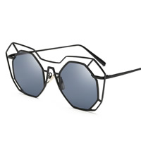 mode solbriller, Zinc Alloy, med PC lygteglasset, guldfarve belagt, for kvinde, flere farver til valg, bly & cadmium fri, 146x50x143mm, Solgt af PC