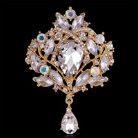Crystal Brooch Zinc Alloy with Crystal plated for woman & faceted & with rhinestone lead & cadmium free Sold By Bag