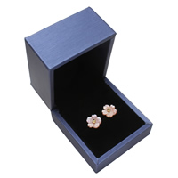 Shell Stud Earring, med Messing, Flower, guldfarve belagt, forskellige stilarter for valg, 12x3mm, Solgt af Box
