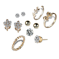 Zink Alloy Jewelry Sets, finger ring & örhänge, med Kristall, rostfritt stål örhänge inlägg, plated, fasetterad & med strass, leda & kadmiumfri, 6mm-20mm, Storlek:9, Säljs av Ställ