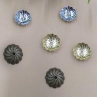Capuchon pour perle en laiton, fleur, Placage, plus de couleurs à choisir, protéger l'environnement, sans nickel, plomb et cadmium, 10mm, Trou:Environ 1.5mm, 100PC/sac, Vendu par sac
