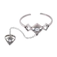 Tibetan Style Bracelet Ring, with 6cm extender chain, platinum color plated, for woman & with rhinestone, lead & cadmium free, 60mm, 17mm, US Ring Size:7.5, Sold Per Approx 9 Inch Strand