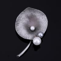 Plástico Broche Perla, aleación de zinc, con Perlas de plástico ABS, Hoja, chapado en color de plata antigua, para mujer, libre de plomo & cadmio, 50x75mm, Vendido por UD
