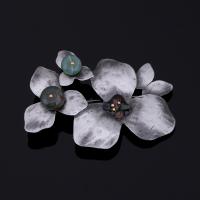 Broches en alliage de zinc, avec pierre gemme, fleur, Plaqué de couleur d'argent, pour femme, sans plomb et cadmium, 45x65mm, Vendu par PC