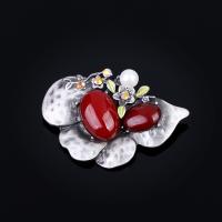 Broche résine, alliage de zinc, avec Plastique ABS perle & résine, fleur, Plaqué de couleur d'argent, pour femme, sans plomb et cadmium, 50x60mm, Vendu par PC