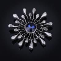 Crystal Brooch Zinc Alloy with Crystal antique silver color plated for woman lead & cadmium free Sold By PC