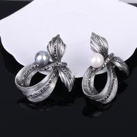 Plastic Pearl Brooch Zinc Alloy with ABS Plastic Pearl Leaf antique silver color plated for woman & with rhinestone lead & cadmium free Sold By PC