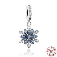 Thailand Sterling Silver Pendants Snowflake micro pave cubic zirconia & for woman & without troll Approx 4.5-5mm Sold By PC
