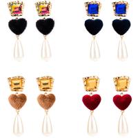 Fashion Statement Earring Zinc Alloy with Resin Pearl & Plush & Crystal brass post pin Heart gold color plated for woman nickel lead & cadmium free Sold By Pair