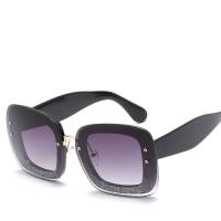 Fashion Sunglasses Resin with PC plastic lens anti ultraviolet & for woman & colorful powder Sold By PC