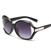 Fashion Sunglasses Resin with PC plastic lens & Zinc Alloy anti ultraviolet & for woman Sold By PC
