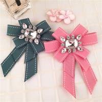 Grosgrain Ribbon Brooch with Crystal & Zinc Alloy plated for woman & faceted & with rhinestone nickel lead & cadmium free 25mm Sold By PC