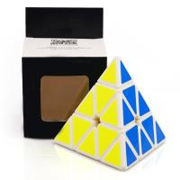 Cubos de Rubik mágica velocidade Puzzle brinquedos, Plástico ABS, Triângulo, Mais cores pare escolha, 95mm, vendido por PC