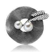 alliage de zinc broche, avec Plastique ABS perle, Plaqué de couleur d'argent, pour femme & avec strass, sans plomb et cadmium, 47x51mm, Vendu par PC