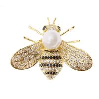 laiton broche, avec Plastique ABS perle, abeille, Plaqué d'or, pavé de micro zircon & pour femme, plus de couleurs à choisir, protéger l'environnement, sans nickel, plomb et cadmium, 32x40mm, Vendu par PC