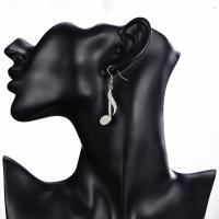 alliage de zinc Boucles d'oreilles asymétriques, note de musique, pour femme & avec strass, plus de couleurs à choisir, protéger l'environnement, sans nickel, plomb et cadmium, 35mm, Vendu par paire