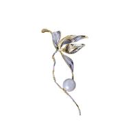 Brass Brooch with Plastic Pearl Bouquet plated for woman nickel lead & cadmium free 64*36mm Sold By PC