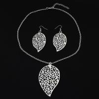 Zinc Alloy Jewelry Sets earring & necklace Leaf silver color plated for woman & hollow nickel lead & cadmium free 40*65mm 30*51mm 600mm Length Approx 23.6 Inch Sold By Set