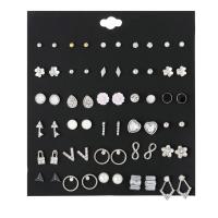 Zinklegierung Ohrstecker Set, mit Kunststoff Perlen, plattiert, für Frau & mit Strass, keine, frei von Nickel, Blei & Kadmium, 4mm,6mm,7mm,8mm,11mm,12mm, 30/setzen, verkauft von setzen