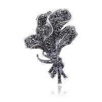 Zinc Alloy Brooches Flower gun black plated for woman & with rhinestone nickel lead & cadmium free 44*62mm Sold By PC