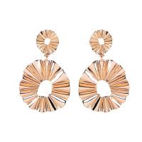 Zinc Alloy Drop Earrings gold color plated for woman nickel lead & cadmium free 75*43mm Sold By Pair