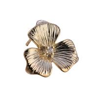 Brass Stud Earring, with Cubic Zirconia, Flower, real gold plated, with loop & for woman, nickel, lead & cadmium free, 15.8*15.8mm, 5Pairs/Lot, Sold By Lot