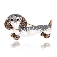 Zinc Alloy Brooches Dog gold color plated Unisex & with rhinestone nickel lead & cadmium free 45*29mm Sold By PC