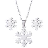 Fashion Stainless Steel Jewelry Sets Stud Earring & necklace Snowflake for woman nickel lead & cadmium free  Sold By Set